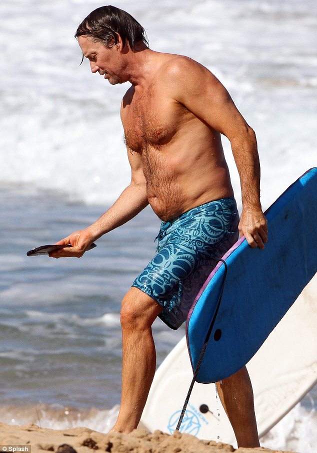 hercules-kevin-sorbo-shirtless-fat-2
